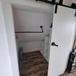 Ξενοδοχείο με διαμερίσματα Cjs Apartments - Chill Or Drive Am Nuerburgring, New Box Spring Beds, New Furniture, Free Parking, Wlan, Tv-Streaming, Quiet Location Rodder