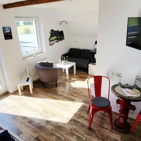 Cjs - Chill Or Drive Am Nuerburgring, Free Parking, Wlan, Spacious Rooms, Quiet Location 3* Rodder