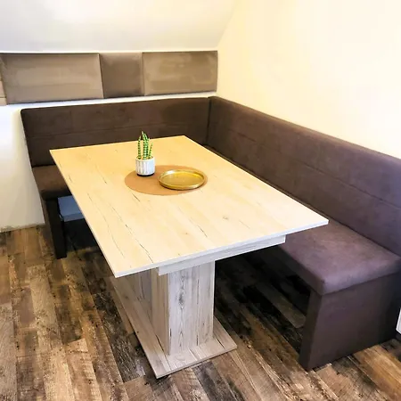 Cjs - Chill Or Drive Am Nuerburgring, New Box Spring Beds, New Furniture, Wlan, Spacious Rooms, Quiet Location 3* Rodder