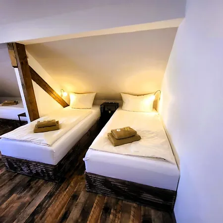Cjs - Chill Or Drive Am Nuerburgring, New Box Spring Beds, New Furniture, Free Parking, Wlan, Tv-streaming, Quiet Location 3* Rodder