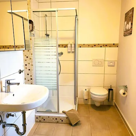 Cjs - Chill Or Drive Am Nuerburgring, New Box Spring Beds, New Furniture, Free Parking, Wlan, Tv-streaming, Quiet Location Lejlighedshotel 3*