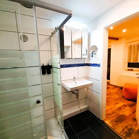 Cjs - Chill Or Drive Am Nürburgring, New Box Spring Beds, New Furniture, Wlan, Spacious Rooms, Quiet Location Aparthotel