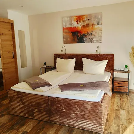 아파트호텔 Cjs - Chill Or Drive Am Nuerburgring, New Box Spring Beds, New Furniture, Free Parking, Wlan, Tv-streaming, Quiet Location 3*