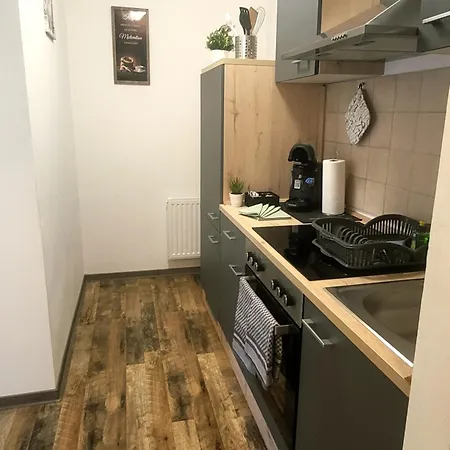 Cjs - Chill Or Drive Am Nürburgring, New Box Spring Beds, New Furniture, Wlan, Spacious Rooms, Quiet Location 3*