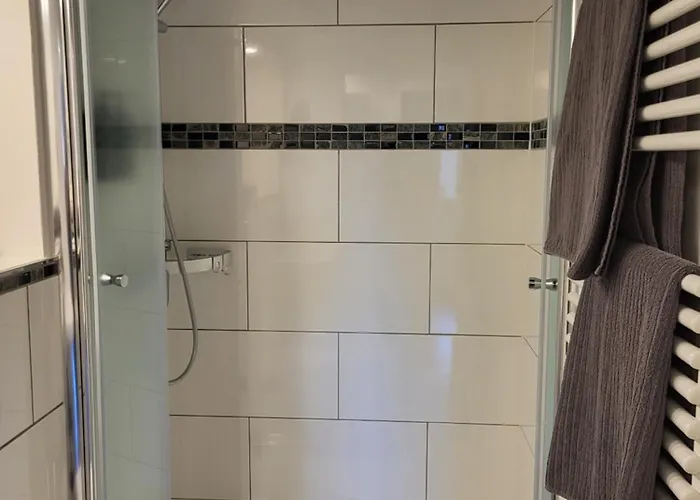 Cjs - Chill Or Drive Am Nuerburgring, New Box Spring Beds, New Furniture, Wlan, Spacious Rooms, Quiet Location 3*