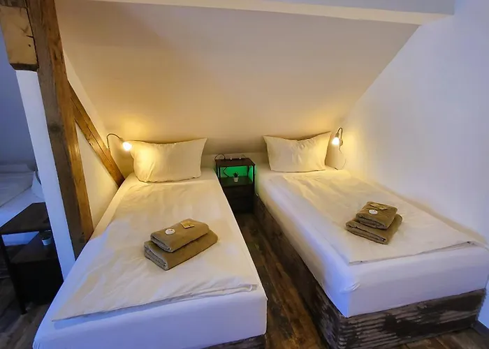 Cjs - Chill Or Drive Am Nuerburgring, New Box Spring Beds, New Furniture, Wlan, Spacious Rooms, Quiet Location 3*