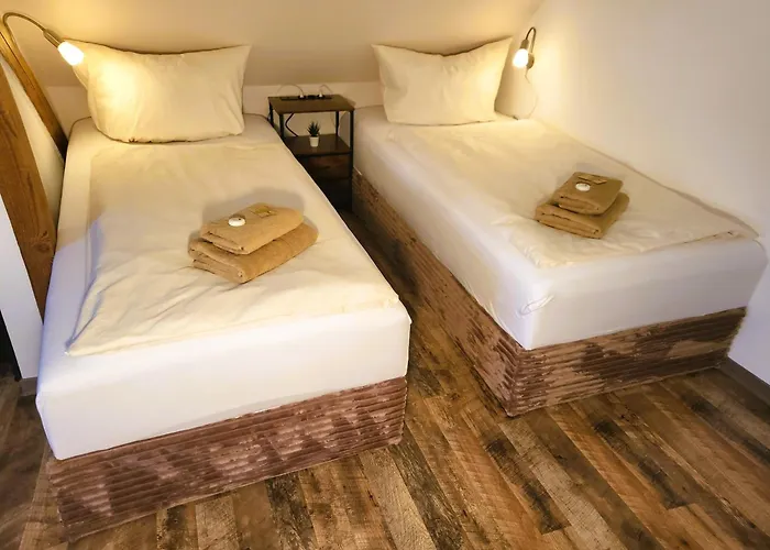 Cjs - Chill Or Drive Am Nuerburgring, New Box Spring Beds, New Furniture, Wlan, Spacious Rooms, Quiet Location Aparthotel Rodder