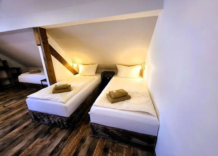 Cjs - Chill Or Drive Am Nuerburgring, New Box Spring Beds, New Furniture, Wlan, Spacious Rooms, Quiet Location 3* Rodder