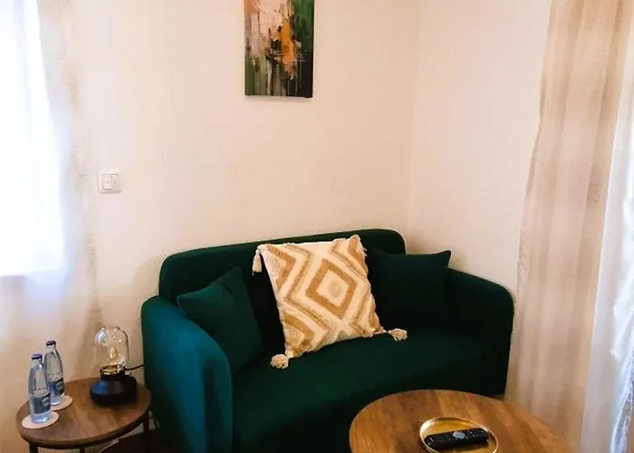 Cjs - Chill Or Drive Am Nuerburgring, New Box Spring Beds, New Furniture, Wlan, Spacious Rooms, Quiet Location Aparthotel