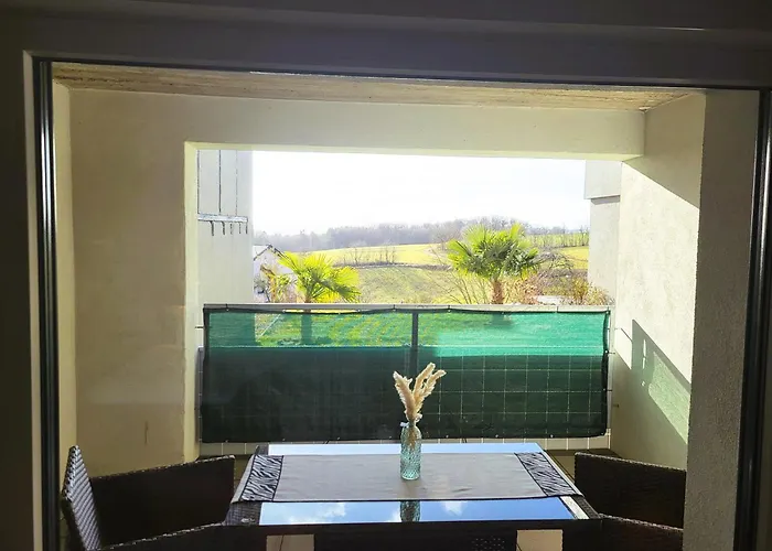 Cjs - Chill Or Drive Am Nuerburgring, New Box Spring Beds, New Furniture, Wlan, Spacious Rooms, Quiet Location 3*