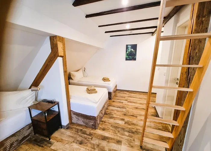 Cjs - Chill Or Drive Am Nuerburgring, New Box Spring Beds, New Furniture, Wlan, Spacious Rooms, Quiet Location 3* Rodder